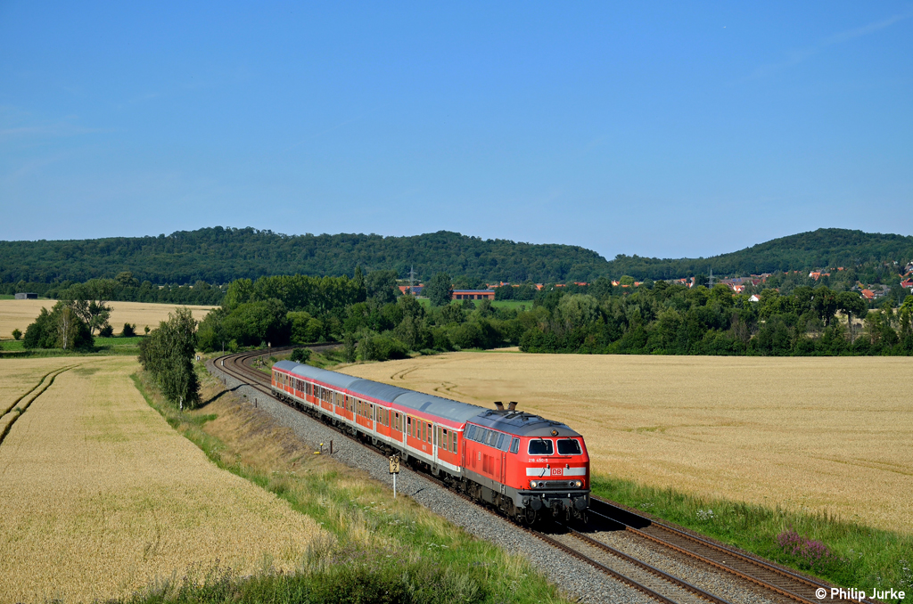 218 450-5 mit dem RE 14071 nach Bad Harzburg am 01.08.2012 in Goslar-Ba�geige.