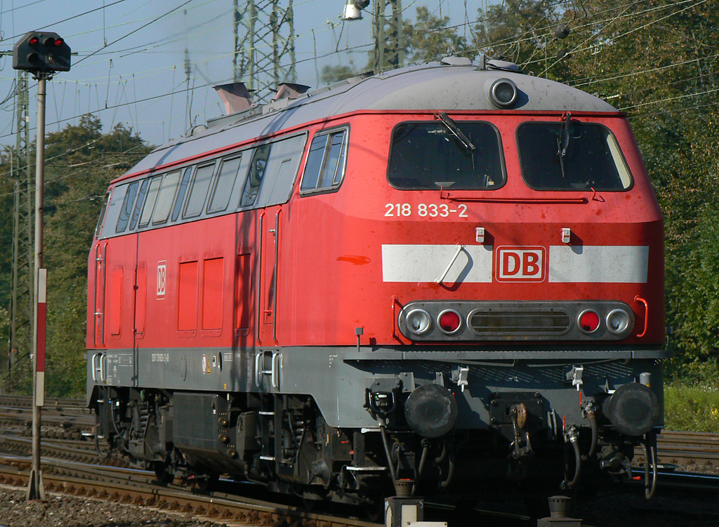 218 833-2 als Nachschuss in Gremberg am 12.10.2010