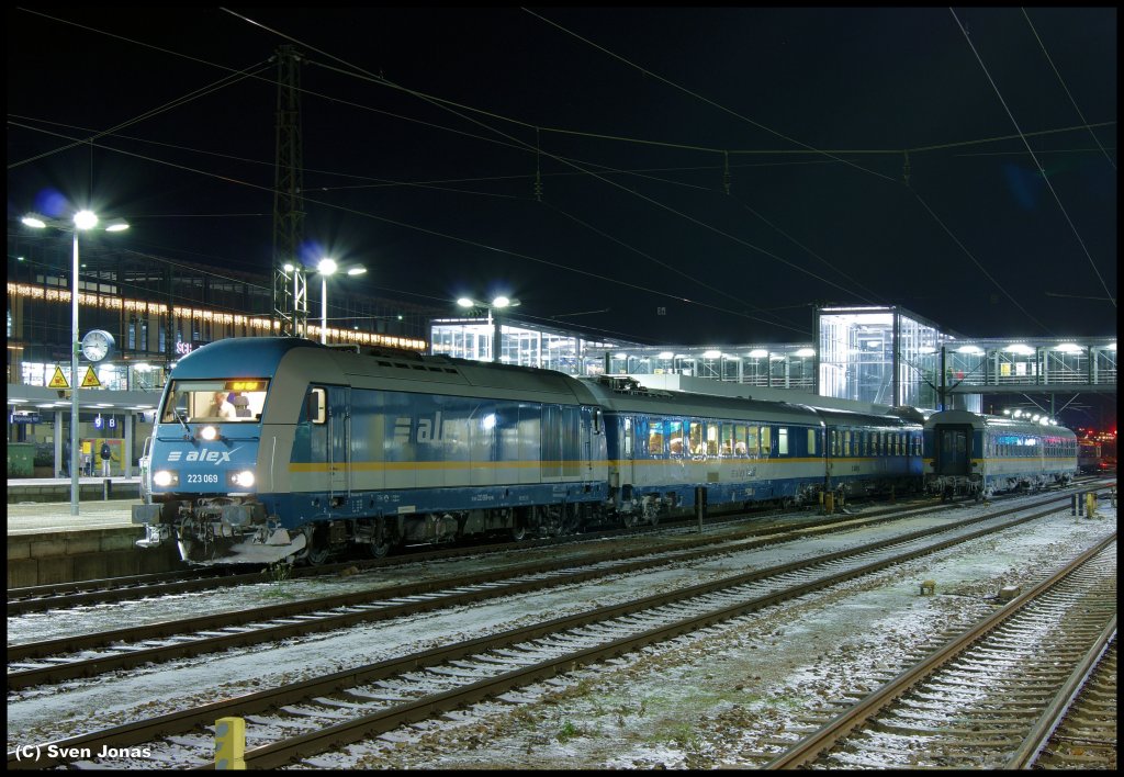 223 069-6 (VBG) in Regensburg-Hbf am 6.12.2012.
