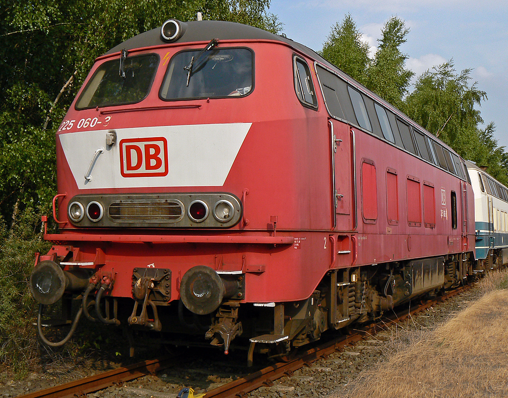 225 060-3 in Gremberg am 06.07.2010