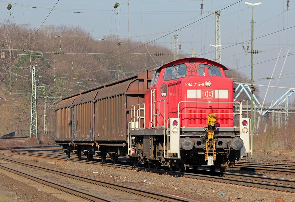 294 715-8 mit kurzem Gz. in K�ln West am 02.03.2011