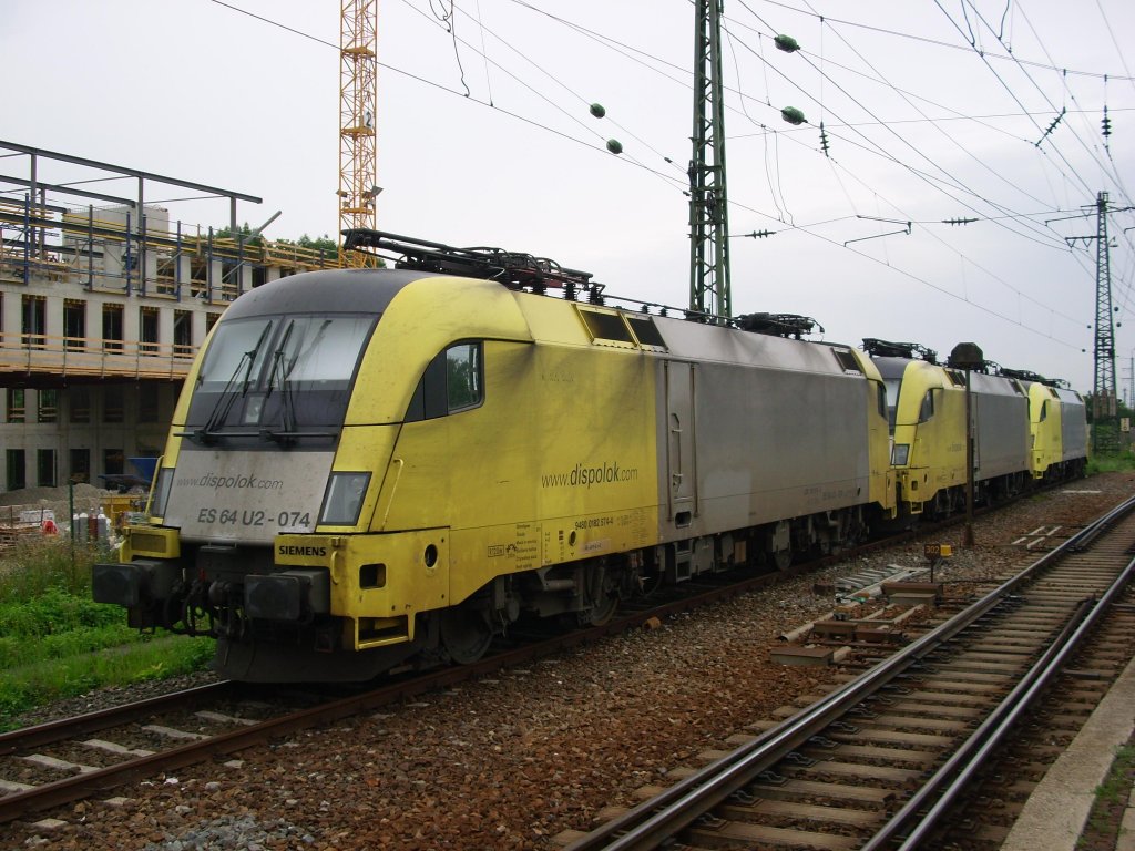 3 182er warten auf den schwarzen Farbtopf in M�nchen Pasing