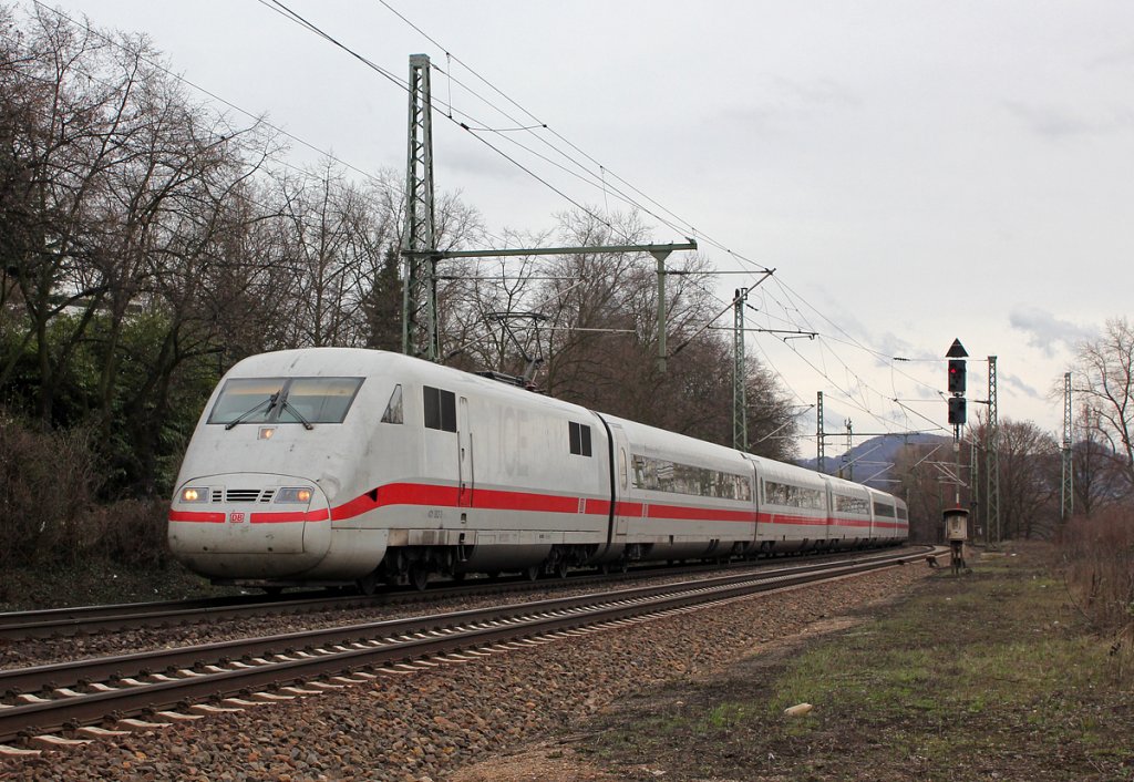 401 082-3 in Bonn Oberkassel am 11.04.2013