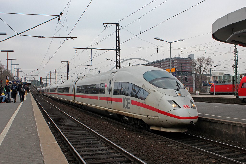 403 017 in K�ln Messe/Deutz am 23.03.2013