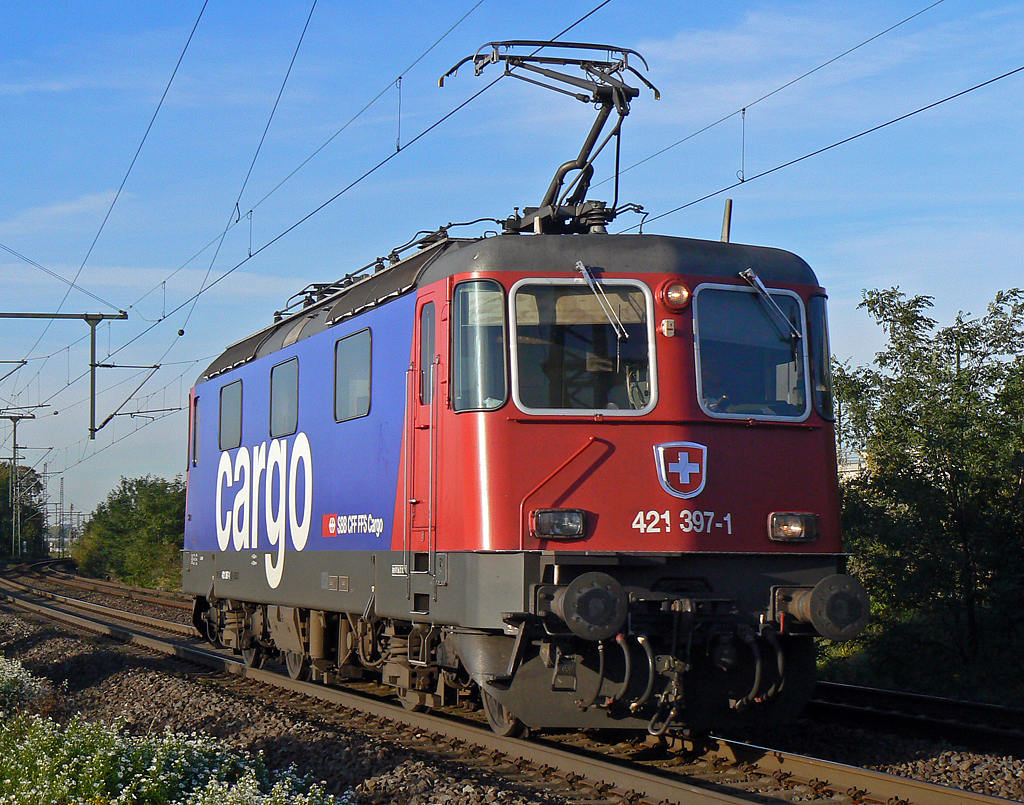 421 397-1 der SBB Cargo Lz in Porz Wahn am 21.10.2010