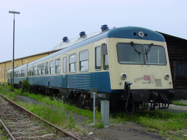 628 022 abgestellt im BW Augsburg(07.06.2002)