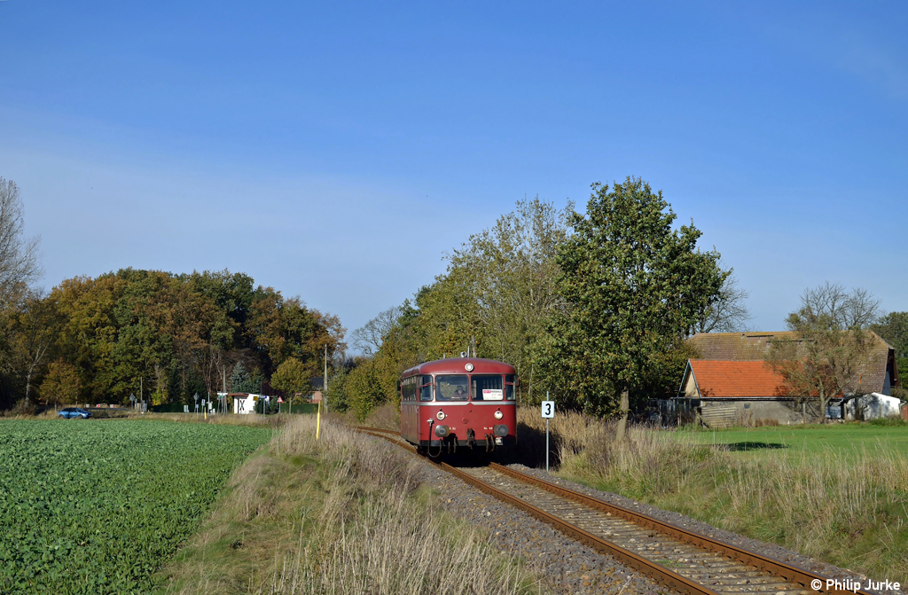 798 610-1 als PEG 79743 nach Pritzwalk am 29.10.2012 in Gro� Langenwisch.