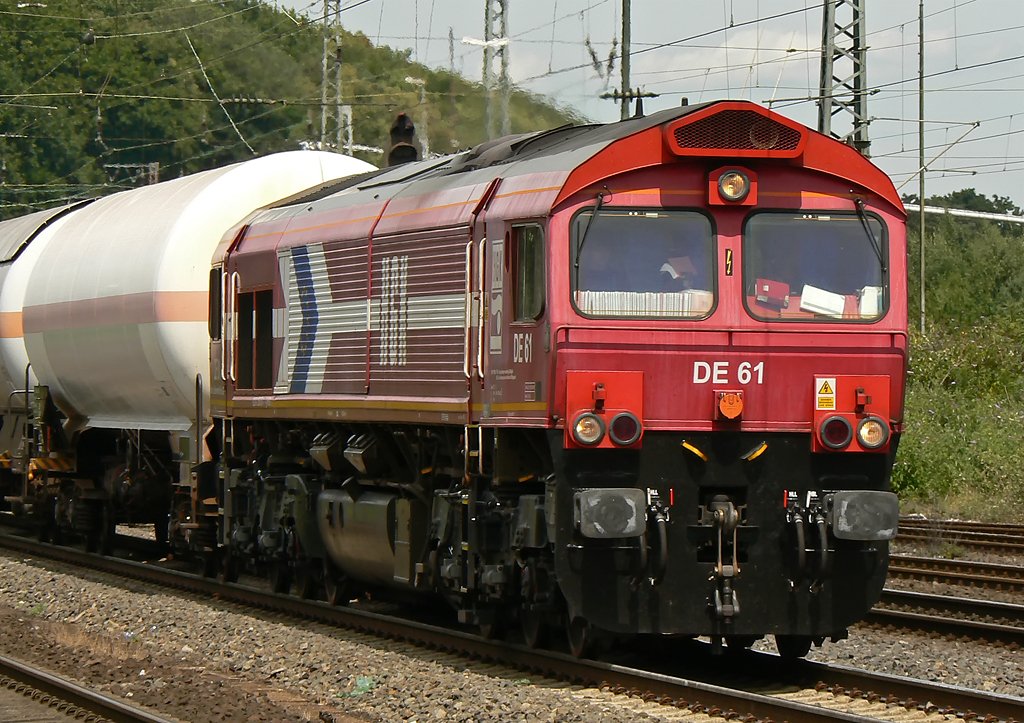 DE 61 der HGK , die erste Class 66 in Kontientaleuropa, wurde 1999 von der HGK eingef�hrt , damaliges Kennzeichen 9901 