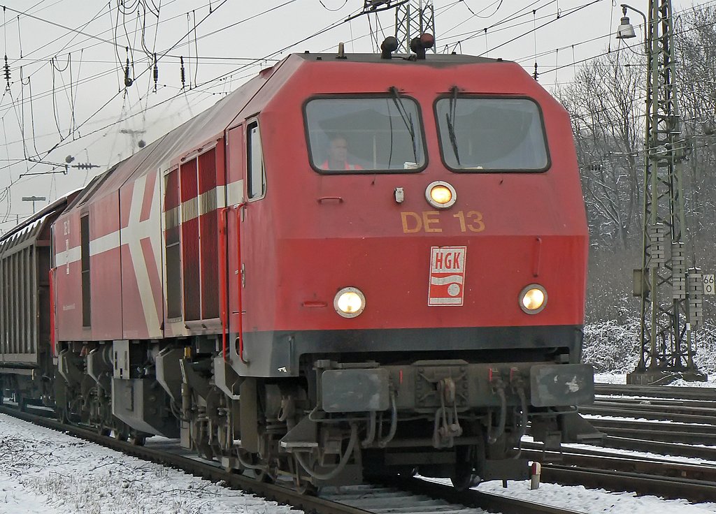 DE13 bei der Einfahrt in den Gbf. K�ln Gremberg am 27.01.2010