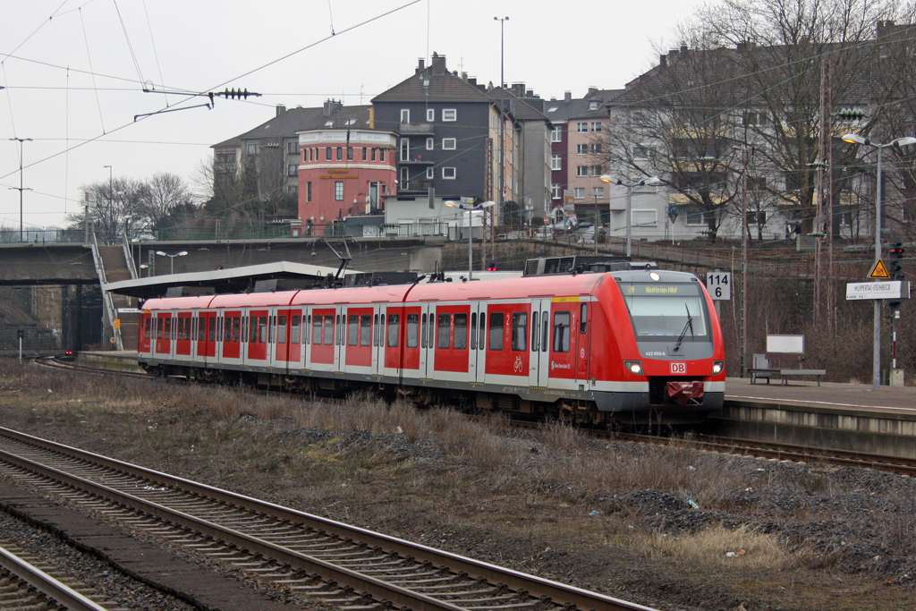 Der 422 059-6 in Wuppertal Steinbeck am 04,03,12