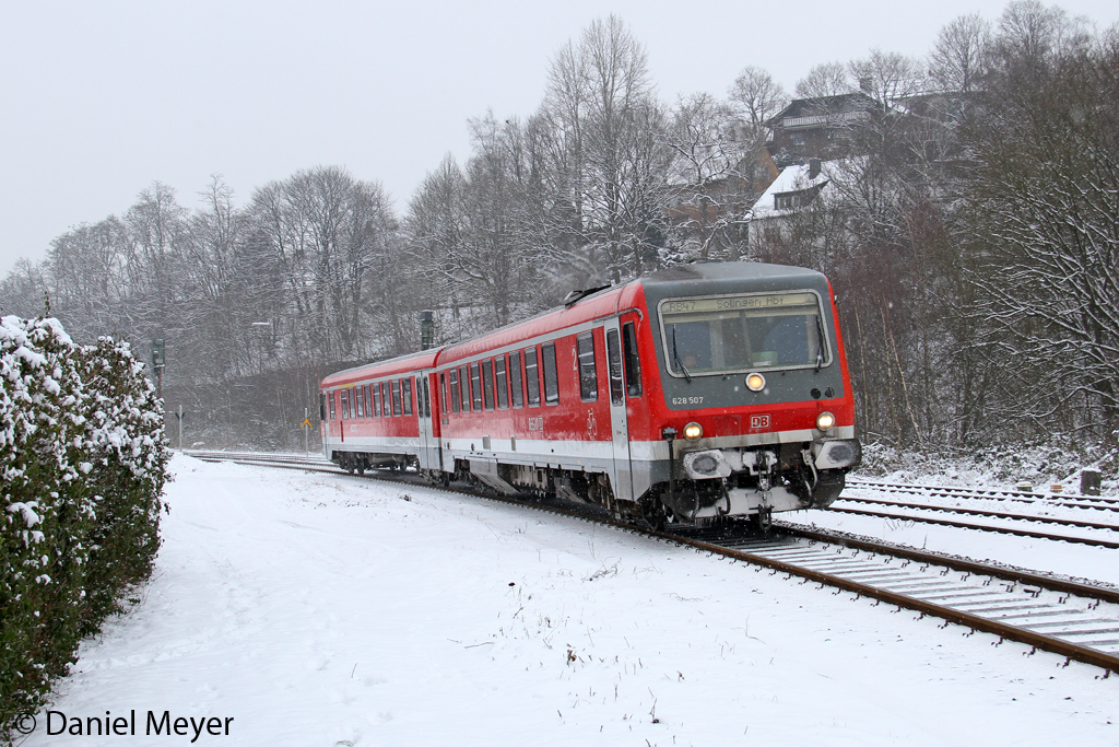 Der 628 507 als RB47 nach Solingen Hbf in Wuppertal-Rauenthal am 17,01,13