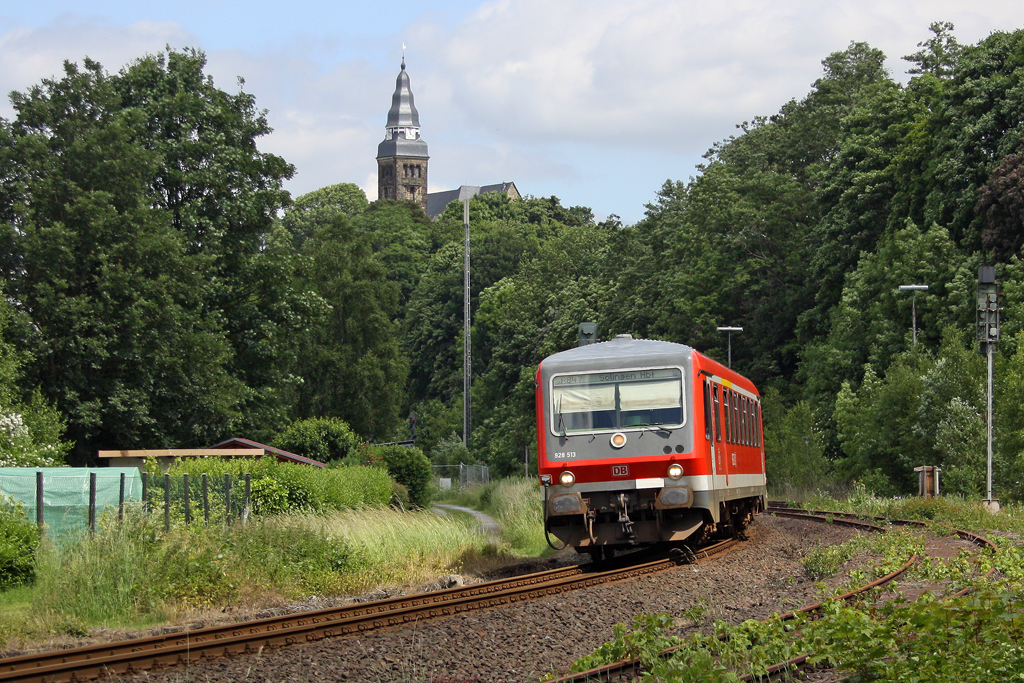 Der 928 513 in Wuppertal Rauenthal am 17,06,12
