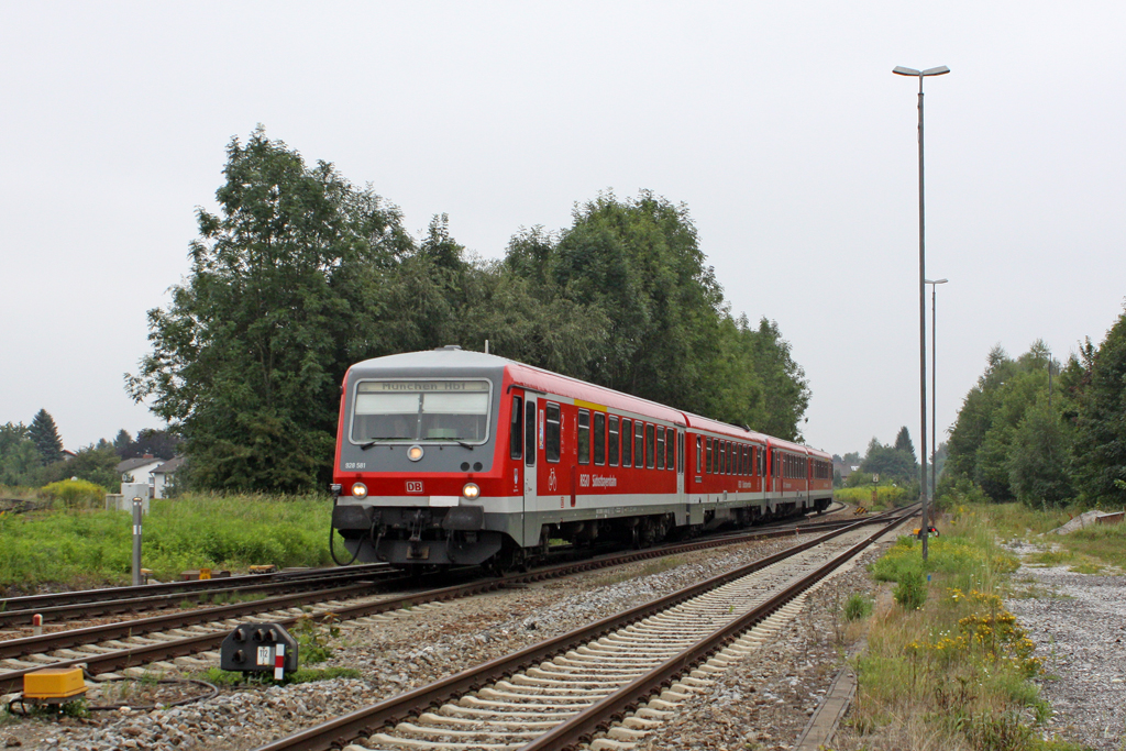 Der 928 581 in M�hldorf am 01,08,11