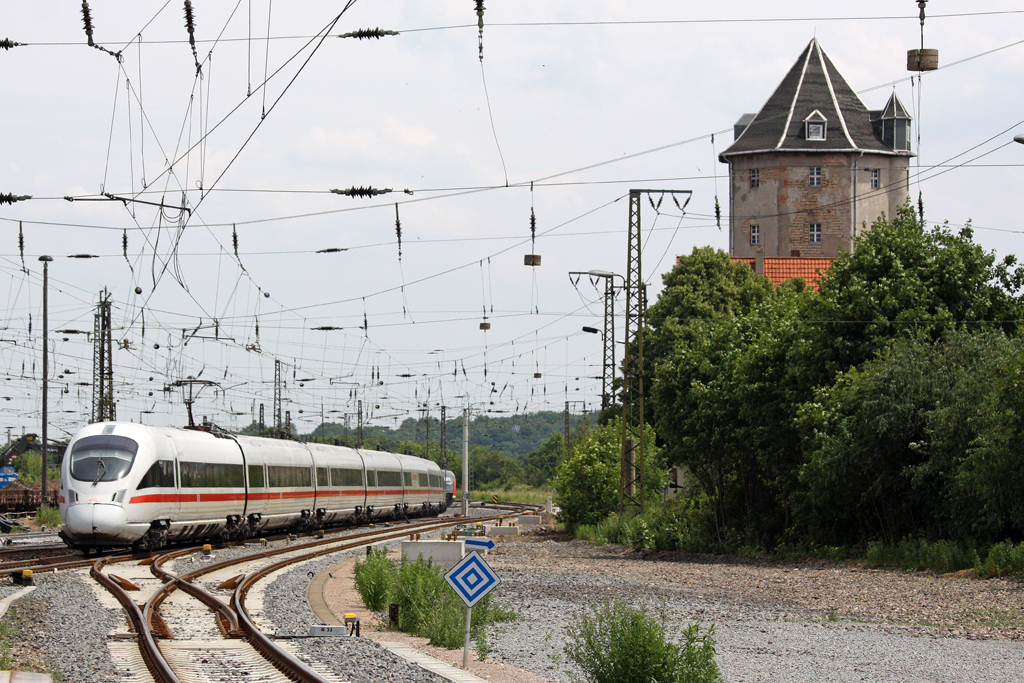 Der ICE-T 415 501-6 in Weimar am 01,07,10