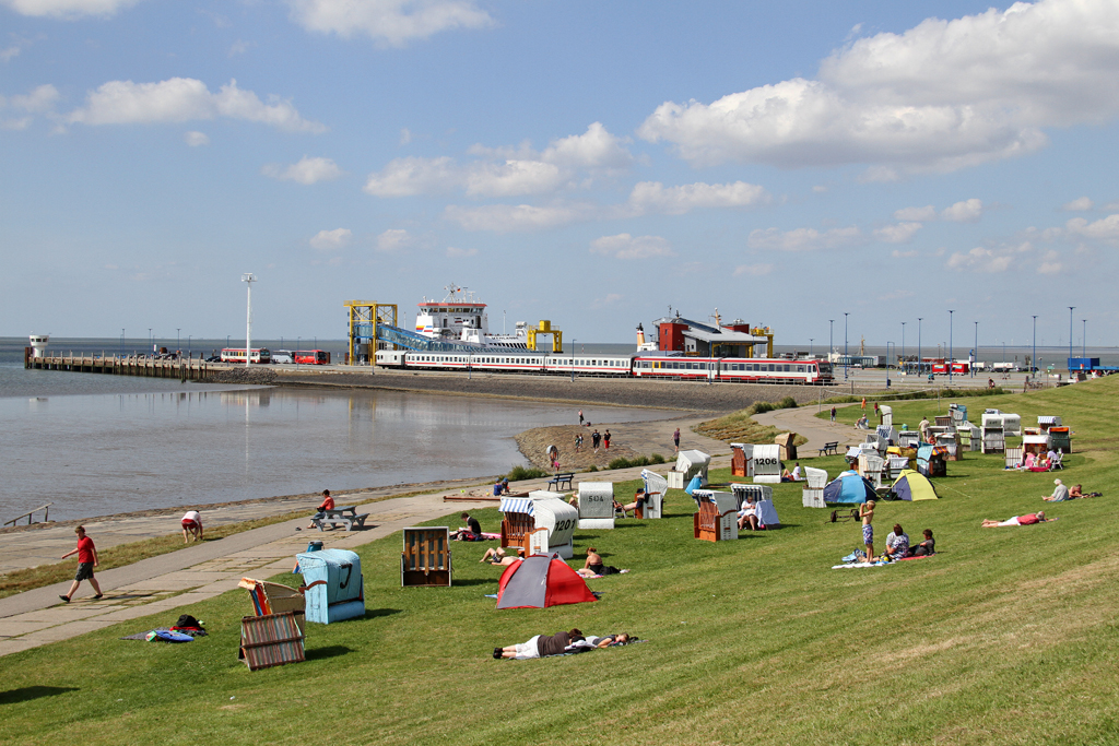 Der NEG 628 / 629 071 in Dageb�ll Mole am 13,08,12