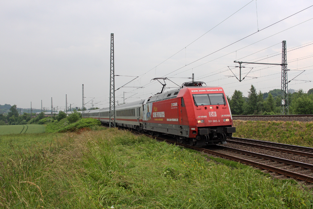Die 101 080-0 in Wuppertal Vohwinkel am 19,06,12