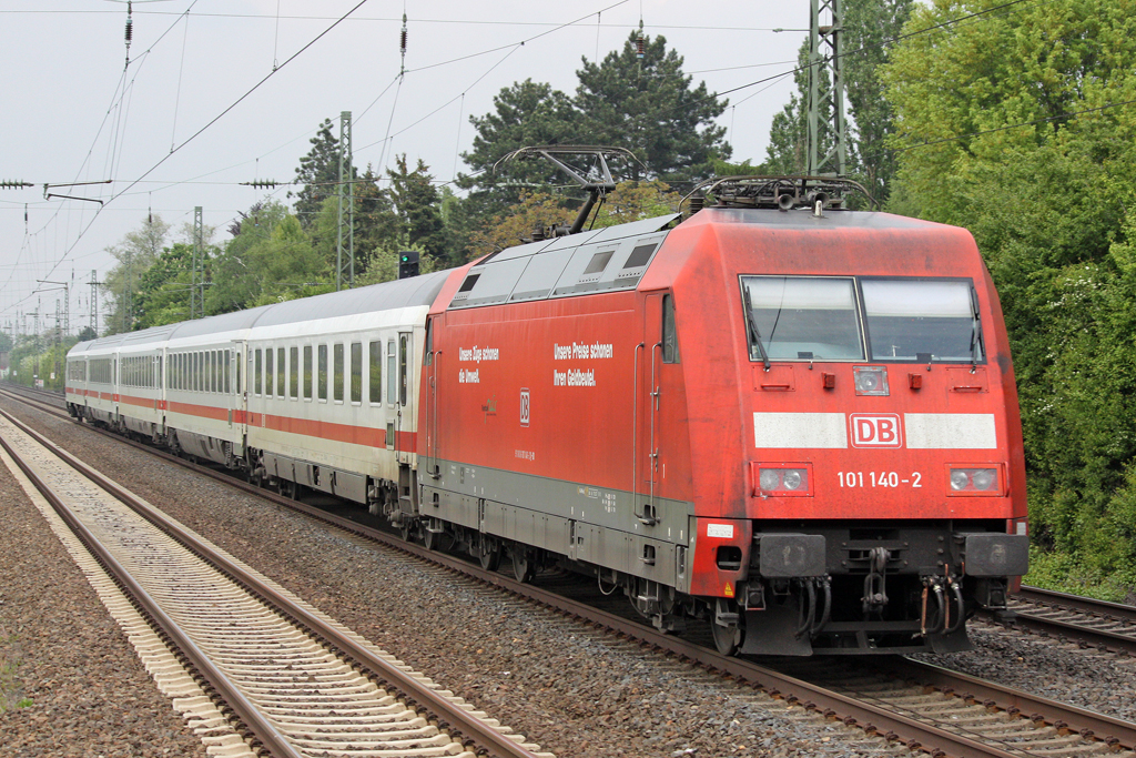 Die 101 140-2 in Angermund am 09,05,10