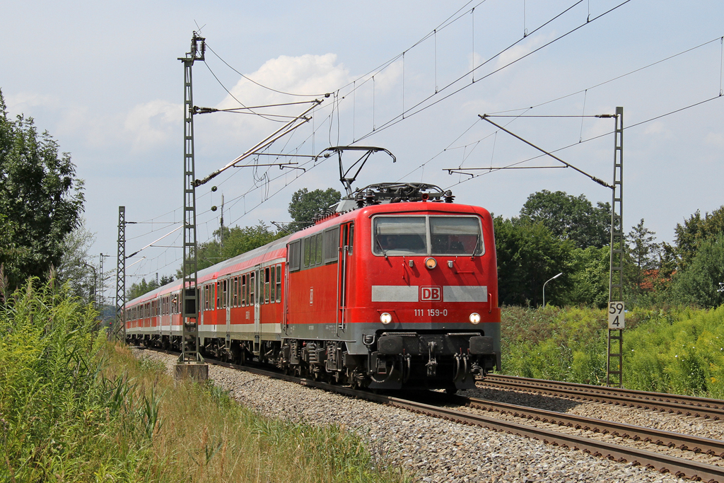 Die 111 159-0 in Gro�karolinenfeld am 02,08,12