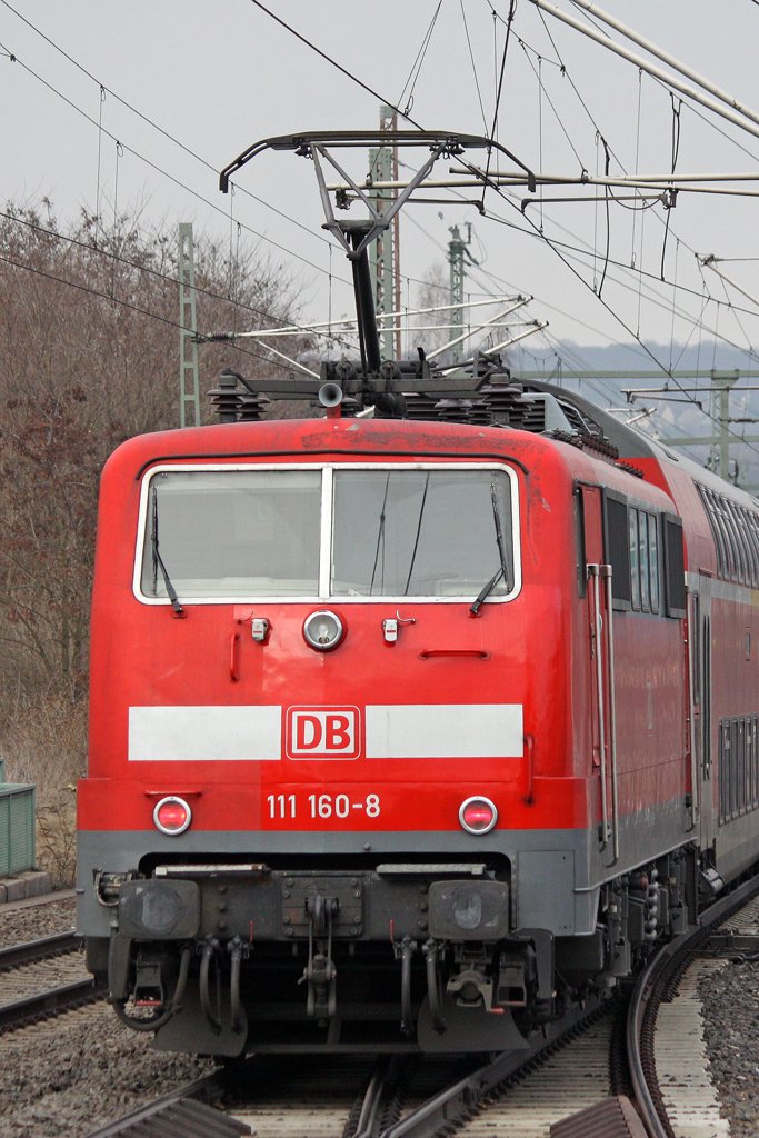 Die 111 160-8 in Wuppertal Vohwinkel am 12,03,10 