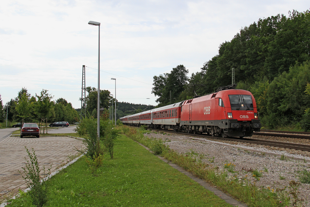Die 1116 255-9 in A�ling (Oberbay) am 05,08,12