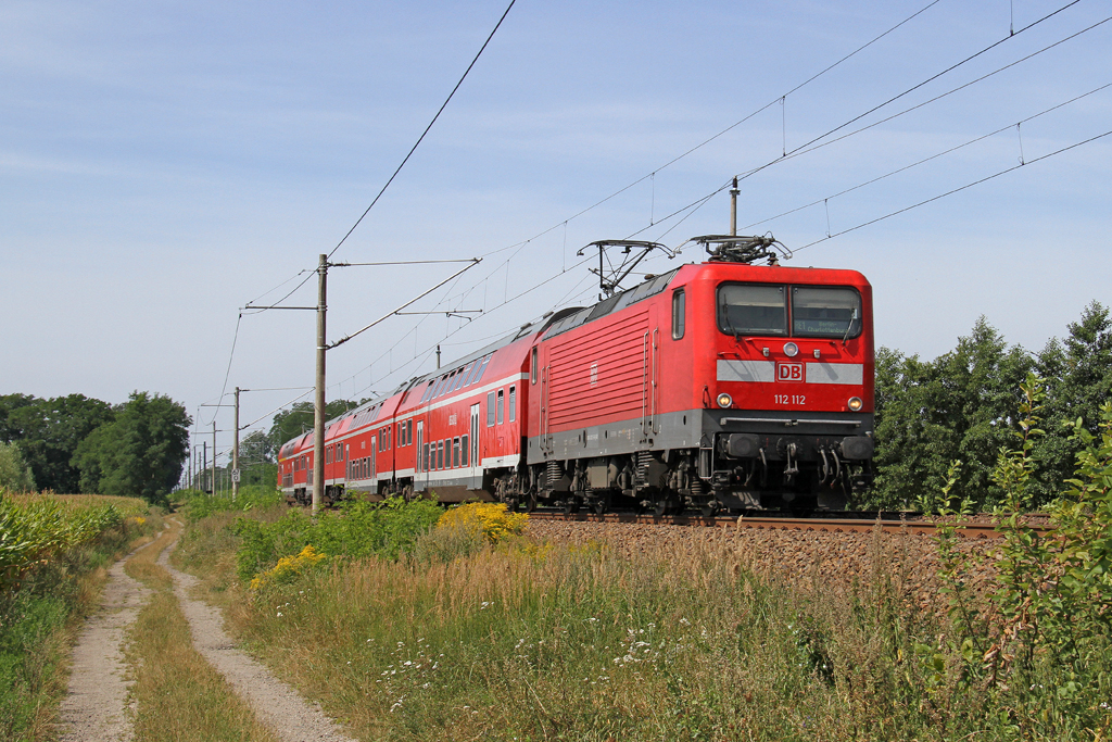 Die 112 112 in Jacobsdorf (Mark) am 18,08,12