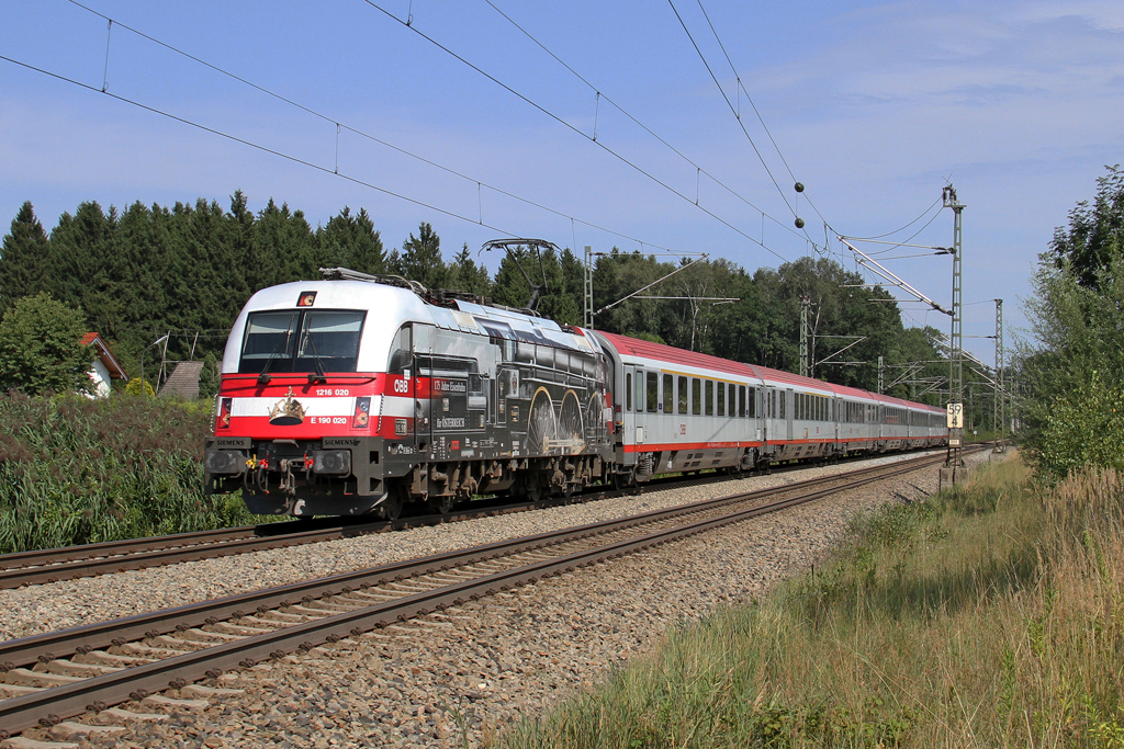 Die 1216 020  175 Jahre Eisenbahn f�r �sterreich  in Gro�karolinenfeld am 02,08,12