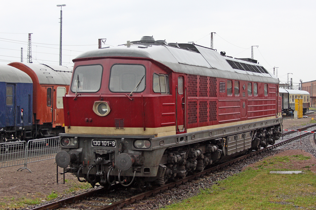 Die 130 101-9 beim Sommerfest im DB Museum Halle (Saale) am 02,07,11
