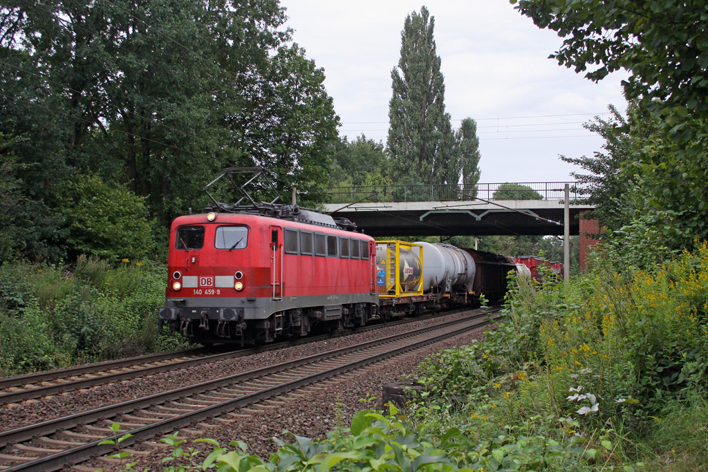 Die 140 459-9 in Hannover Limmer am 16,08,11