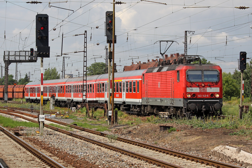 Die 143 143-6 in Gro�korbetha am 06,07,10