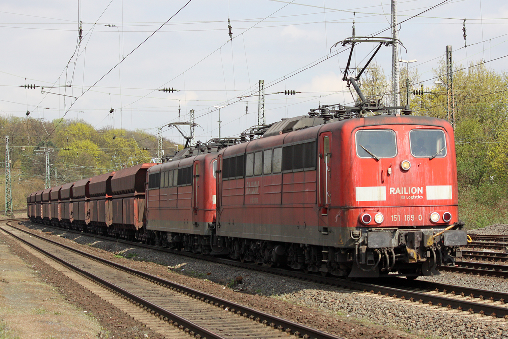 Die 151 169-0 in K�ln West am 09,04,10