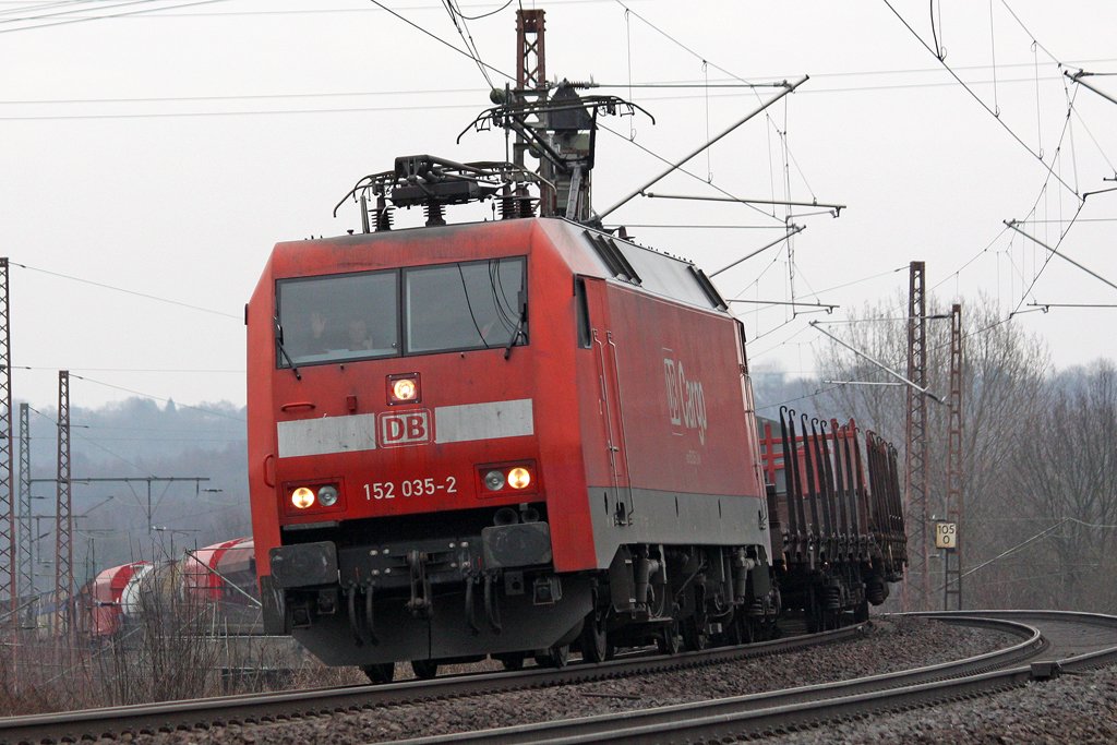 Die 152 035-2 mit einen Gemischten Gz in Gruiten am 22,01,10
