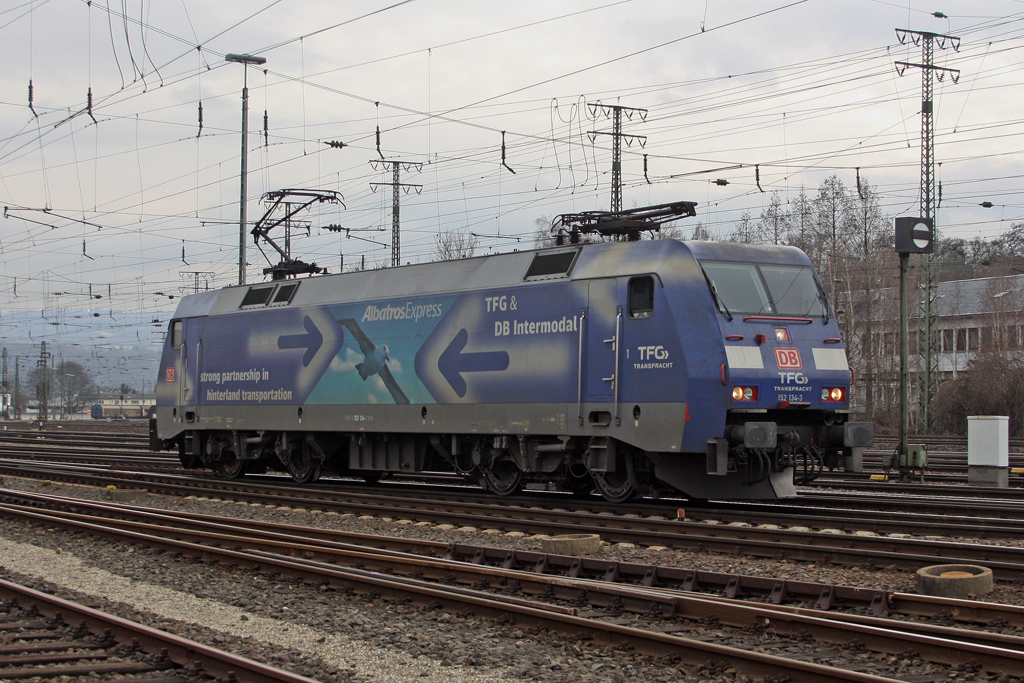 Die 152 134-3 in Koblenz L�tzel am 27,02,12