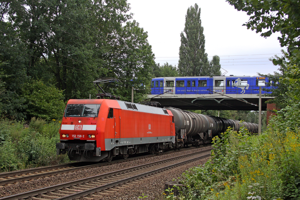 Die 152 158-2 in Hannover Limmer am 16,08,11