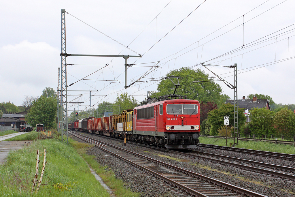 Die 155 238-9 in Brokstedt am 15,05,12