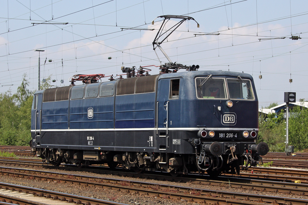 Die 181 206-4 bei der Lokparade vom DB Museum Koblenz L�tzel am 21,05,11