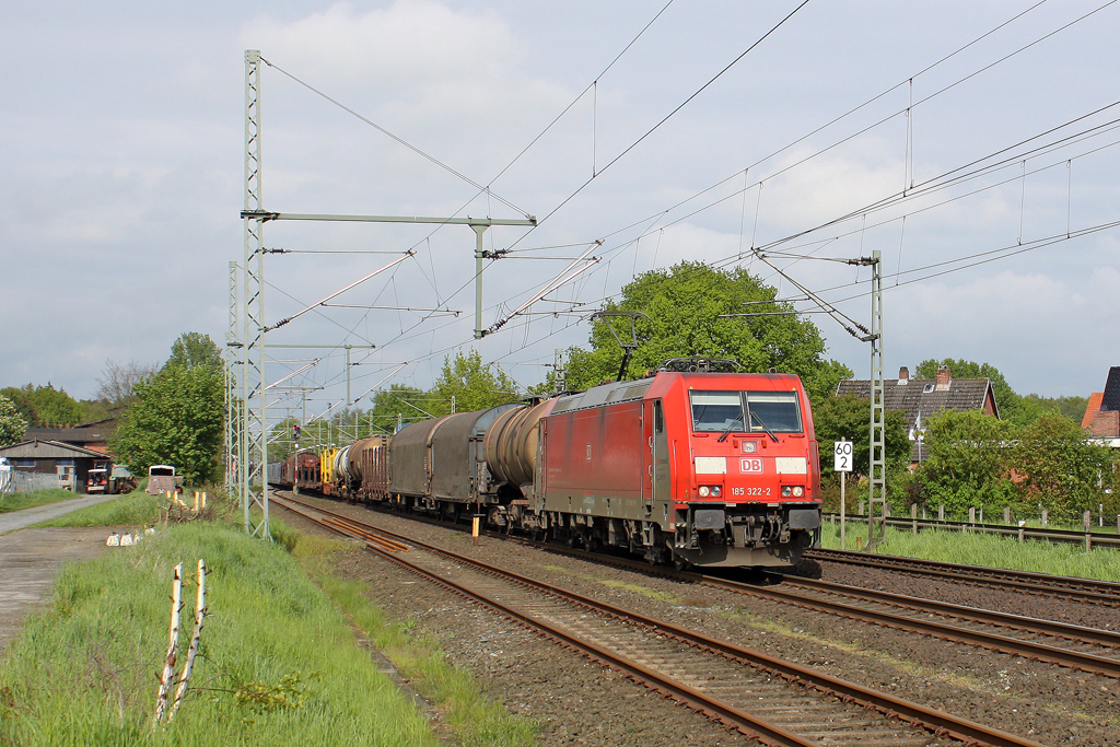 Die 185 322-2 in Brokstedt am 15,05,12