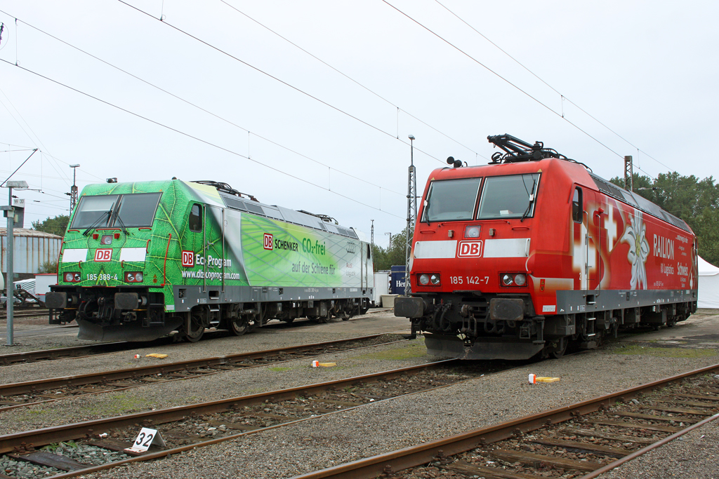 Die 185 398-4 und 185 142-7 beim BW Fest Osnabr�ck am 19,09,10
