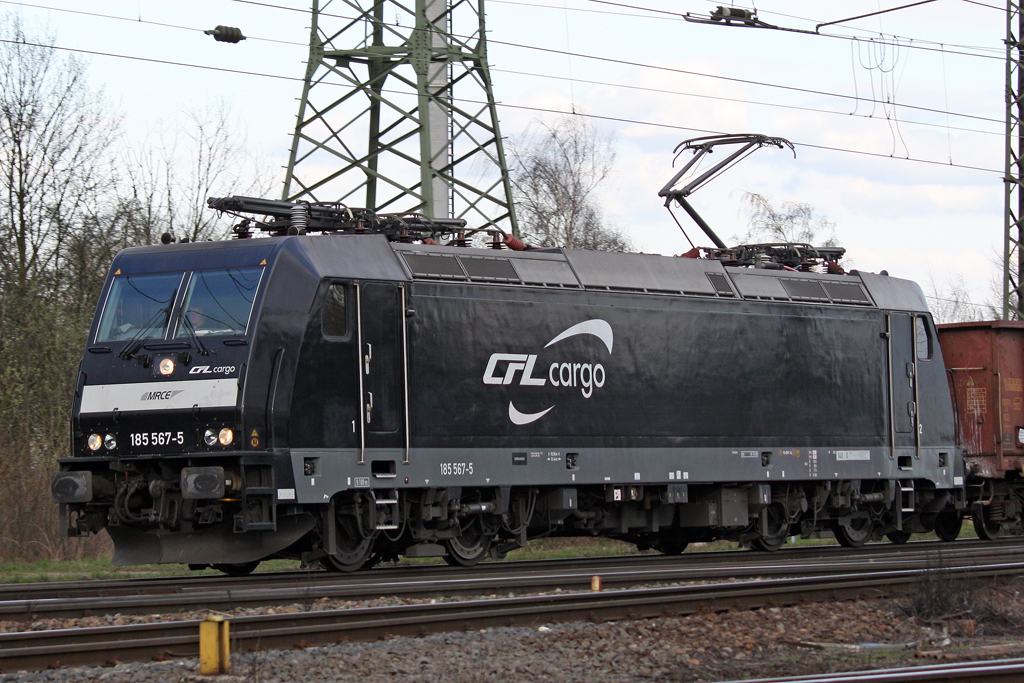 Die 185 567-5 in Gremberg am 02,04,10
