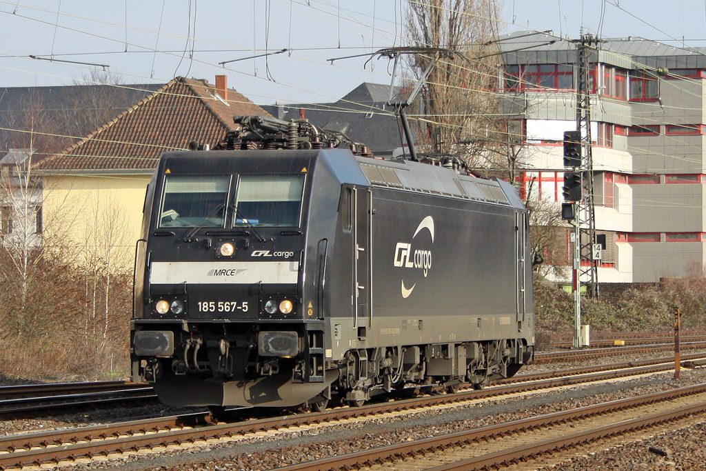 Die 185 567-5 in Koblenz Mosel am 20,01,11