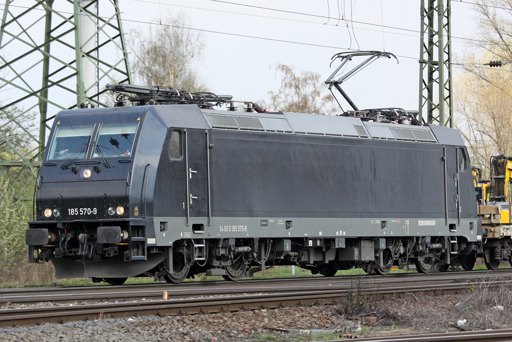 Die 185 570-9 in Gremberg am 09,04,10