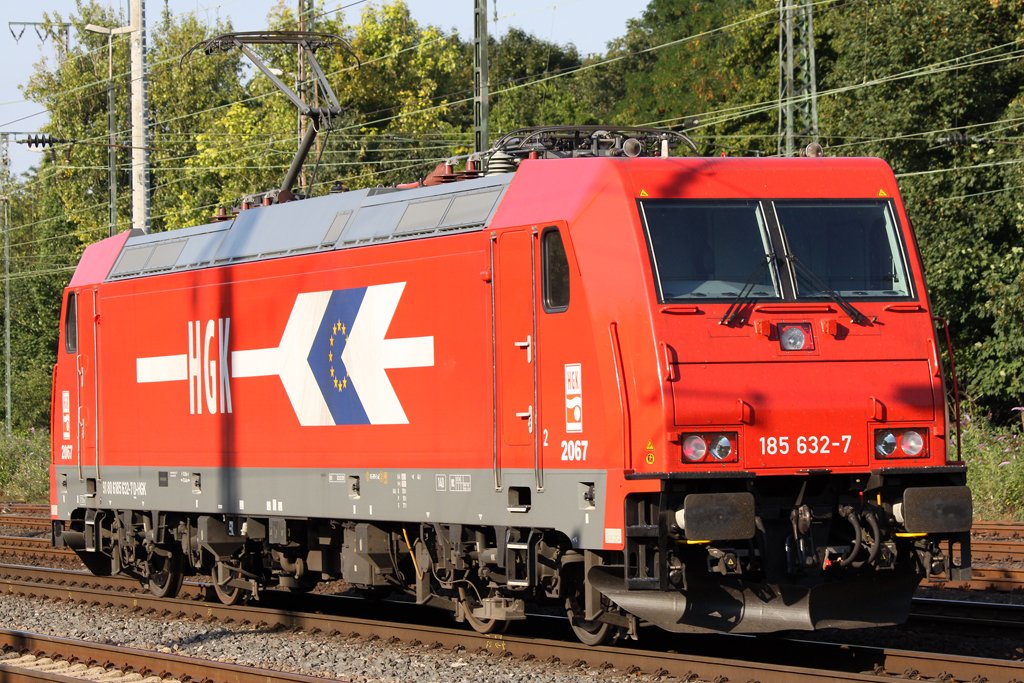 Die 185 632-7 der HGK in K�ln West am 04,08,09