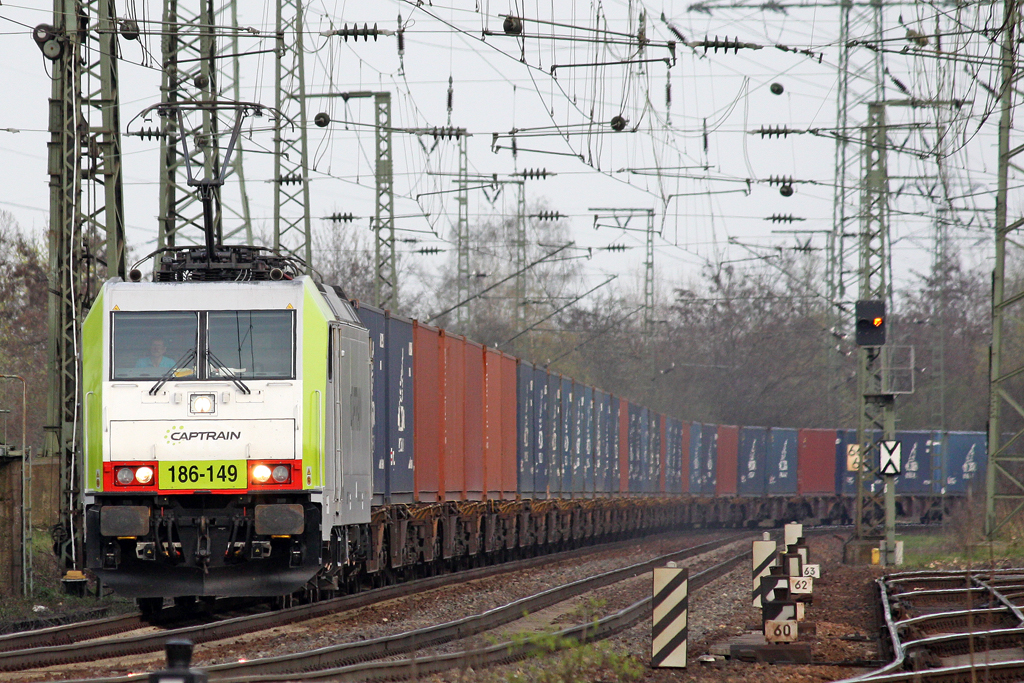 Die 186 149 von Captrain in Gremberg am 07,04,10
