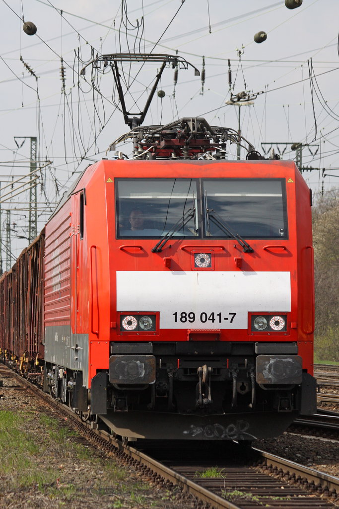 Die 189 041-7 in Gremberg am 09,04,10
