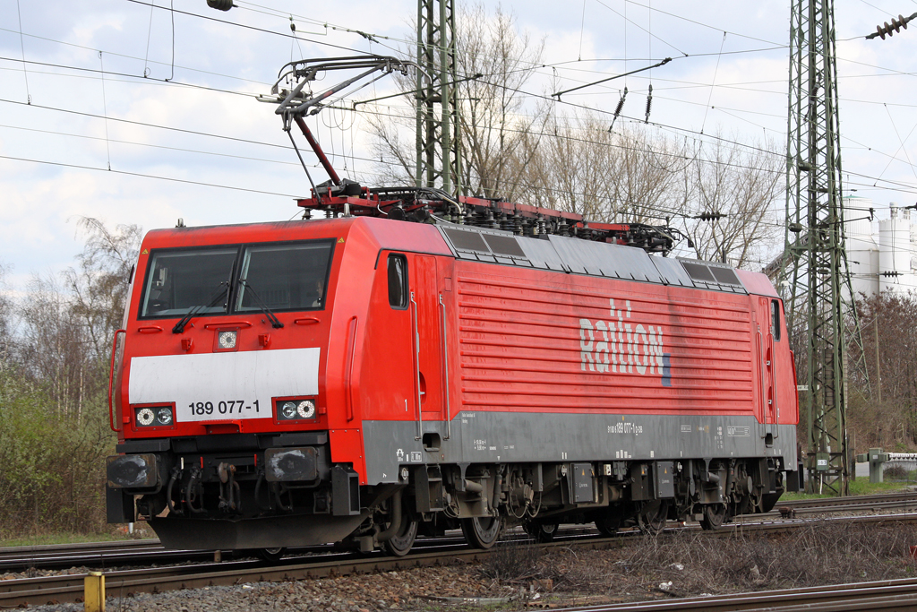 Die 189 077-1 in Gremberg am 02,04,10