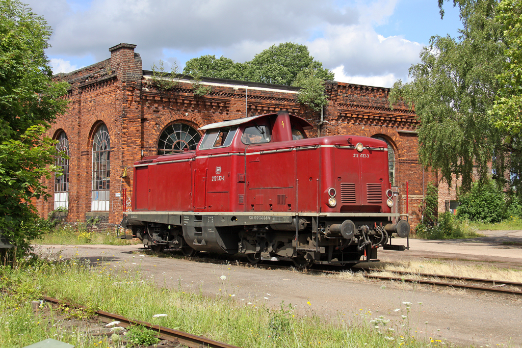 Die 212 133-3 Minden(Westf) am 17,07,12
