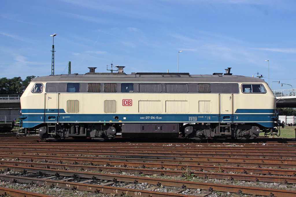 Die 217 014-0 im BW N�rnberg Gostenhof am 20,08,10