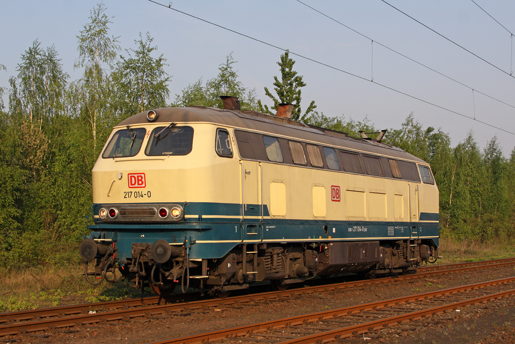 Die 217 014-0 in Koblenz L�tzel am 24,04,11