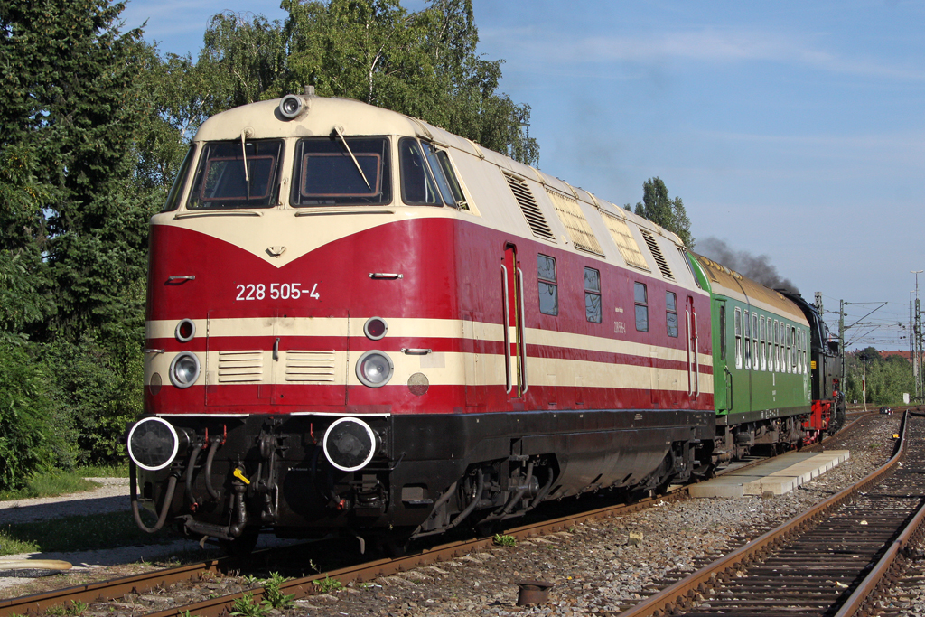 Die 228 505-4 im BW N�rnberg Gostenhof am 20,08,10