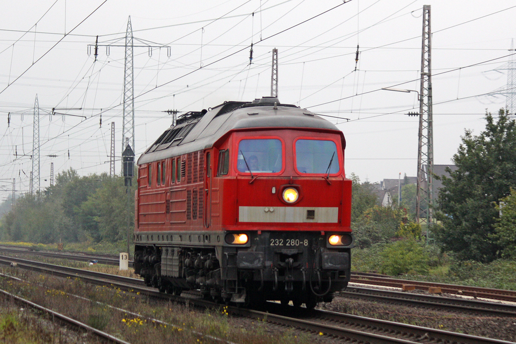 Die 232 280-8 in Ratingen Lintorf am 14,10,10