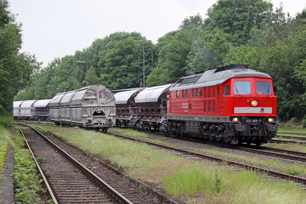 Die 232 469-7 in Dornap-Hahnenfurt am 12,06,10